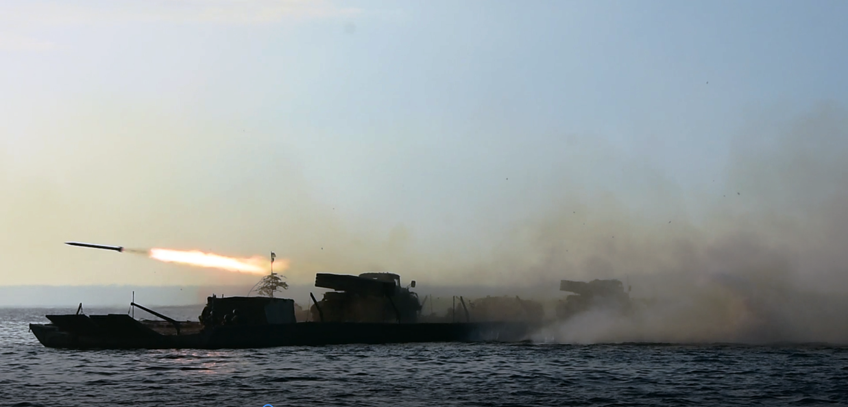 Современное форсирование Днепра. Из Градов – на марше