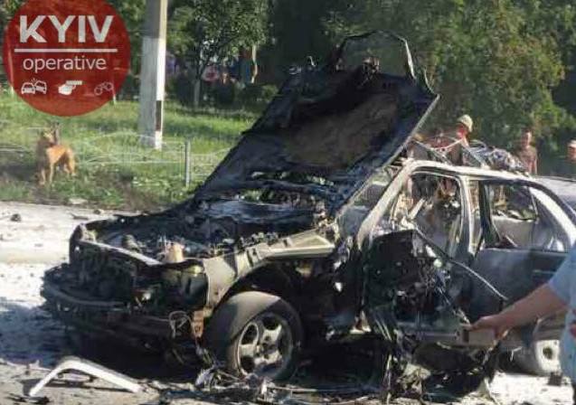 В Измаиле взорвали полицейский автомобиль - пострадала семья полицейского 3
