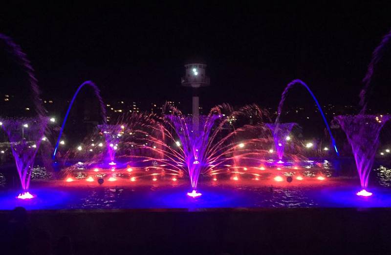 Великолепное зрелище: в Умани открыли грандиозный свето-музыкальный фонтан 1