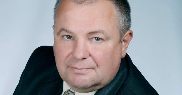 Человек неба: депутат Первомайского горсовета задекларировал семь самолетов и два паратрайка