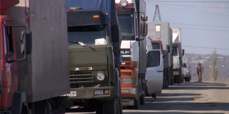 Контрабанда в два конца. Как товары из “ДНР” попадают в Украину