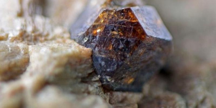 Учёные: Магма под вулканами находится в твердом состоянии и плавится за несколько лет до извержения