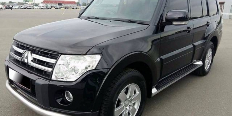 Николаевская служба автодорог заказала на полмиллиона  ремонт дорогих иномарок