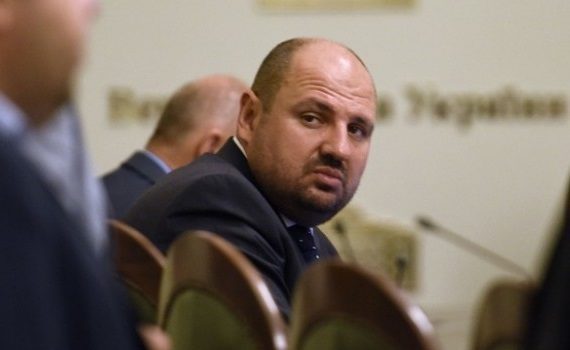 В САП и НАБУ подтвердили: $200 тыс. предназначались 2 нардепам. Это “янтарная” взятка