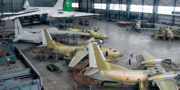 Украина и Казахстан расширят сотрудничество в авиастроении