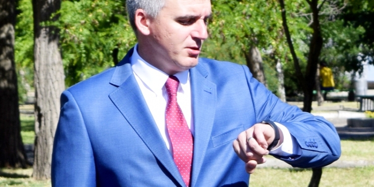 Впервые за последних 8 лет: вице-премьер-министр Иванна Климпуш-Цинцадзе передала николаевским спасателям новое оборудование