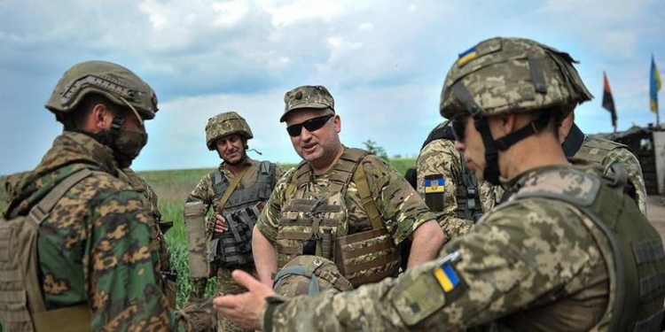 Парубий: Турчинов презентовал концепцию закона о деоккупации Донбасса