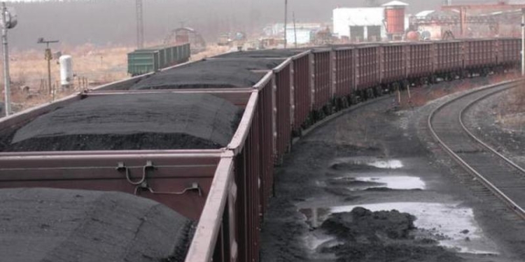 На украинские ТЭС завезли уже 75 тысяч тонн угля из ЮАР