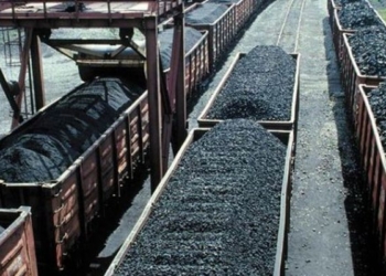 По просьбе компании ДТЭК, Украина официально предупредит 8 стран о незаконных поставках угля с ОРДЛО