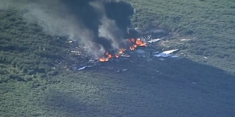 В США разбился военный самолет – погибло 16 человек