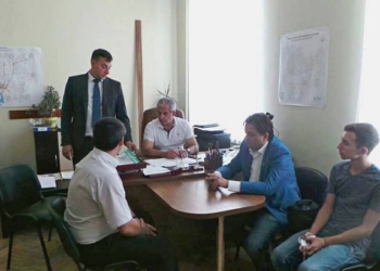 Водитель маршрутки, который в Николаеве избил журналиста, уволился