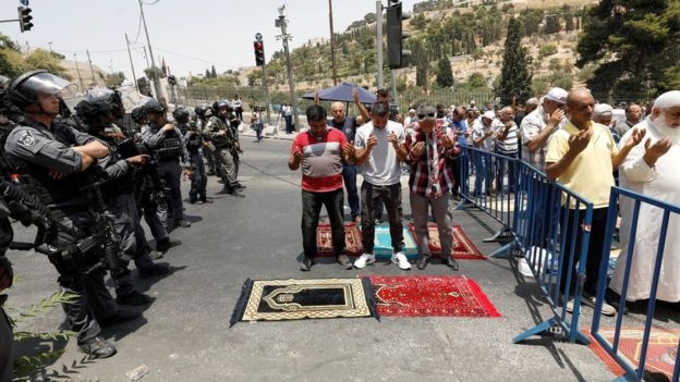 Столкновения в Иерусалиме – есть убитые и раненые. Палестина заморозила контакты с Израилем на всех уровнях