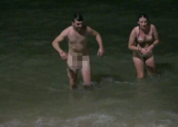 Пара британских туристов в Таиланде была оштрафована за секс в море на почти $80