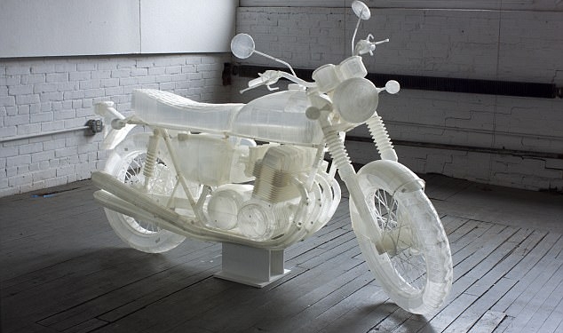 Plastic fantastic! Вот как выглядит напечатанная на 3D-принтере копия Honda CB500 1972 года выпуска