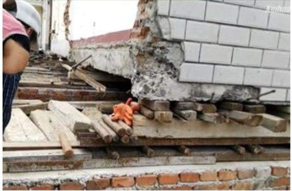 Что нам стоит дом построить? Передвинем – будем жить. В Китае так и сделали