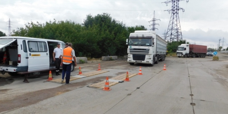 За половину июля на трех пунктах весового габаритного контроля на Николаевщине зафиксировано 33 нарушения