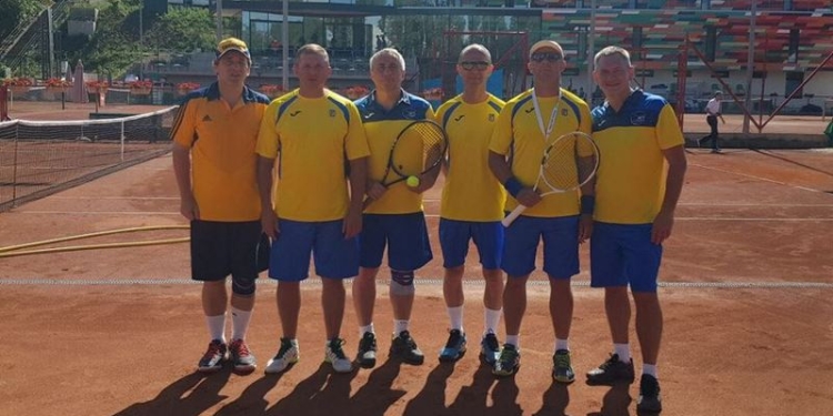 Это достижение украинского парламентаризма: николаевский нардеп Козырь помог коллегам победить на чемпионате по теннису среди европейских парламентариев