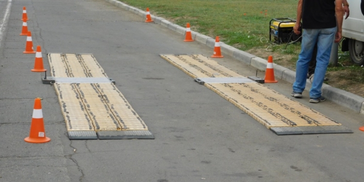 На Николаевщину прибыл первый из трех обещанных Омеляном передвижных пунктов весового и габаритного контроля