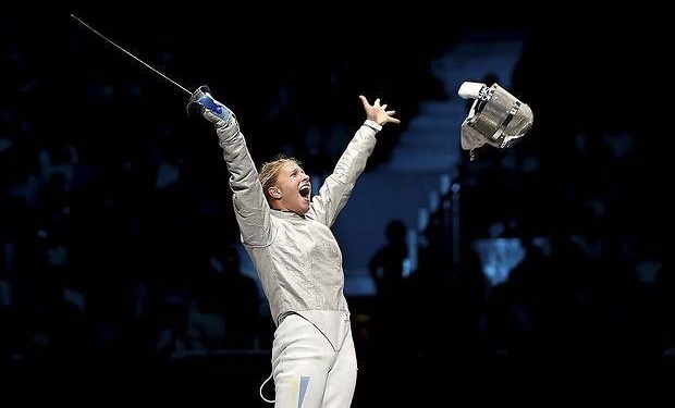 Ольга Харлан стала чемпионкой мира по фехтованию на саблях. Президент уже поздравил