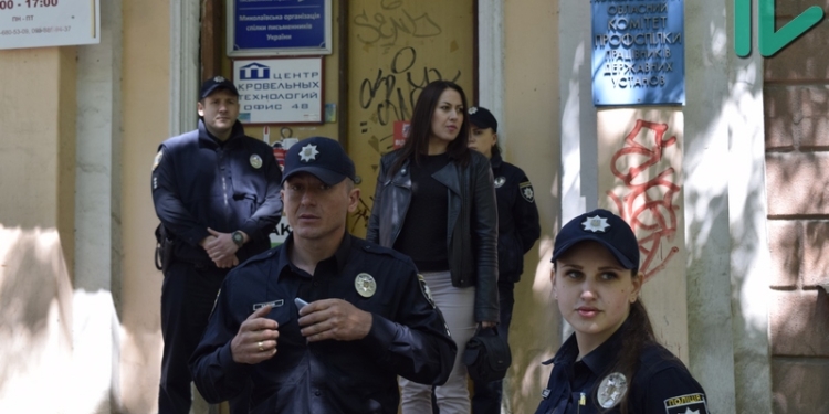 Тимошин: николаевская полиция и СБУ знали, что 10 мая будет нападение на офис афганцев