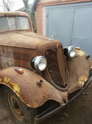 В Украине нашли старинный автомобиль 3