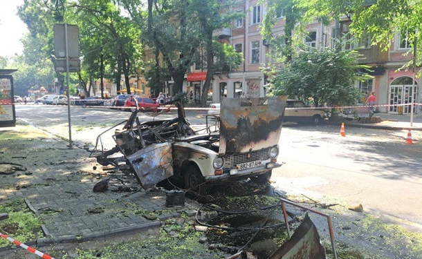 Автомобиль в Одессе взорвался не сам – в него заложили взрывчатку
