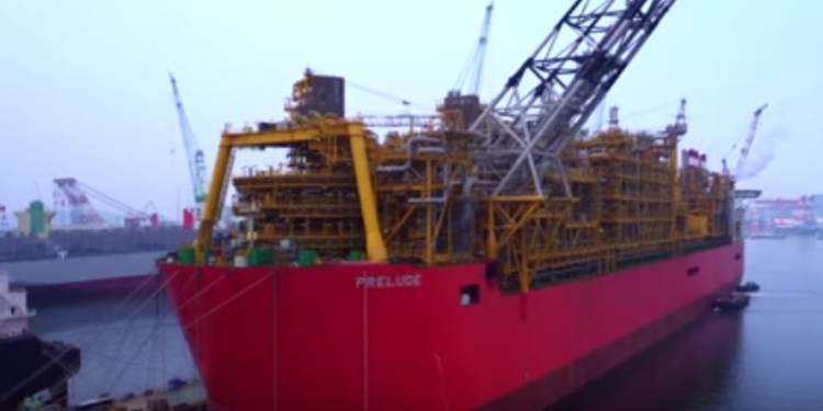 Уникальное судно стоимостью $12 млрд. Плавучий завод по производству сжиженного газа подходит к берегам Австралии