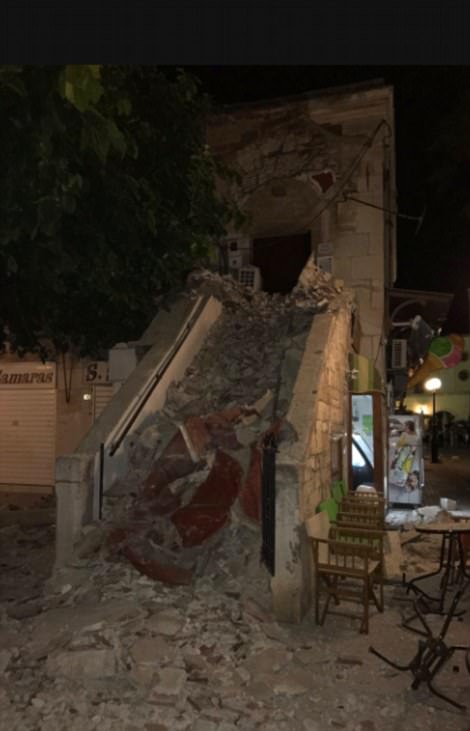 Мощное землетрясение в Греции и Турции. Есть погибшие и раненые 17