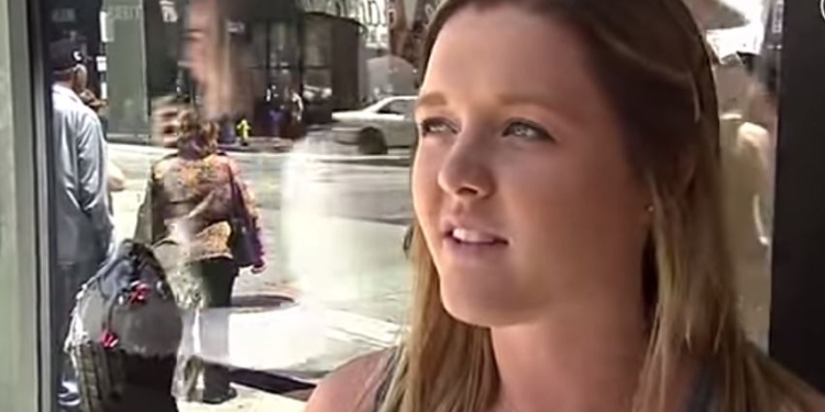 Вкусно и полезно. Хит сезона – черное мороженое, мрачная сладость