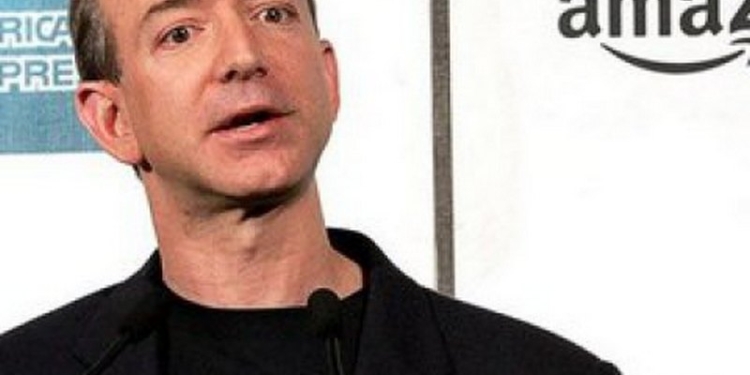Основатель Amazon – самый богатый человек мира по версии Forbes