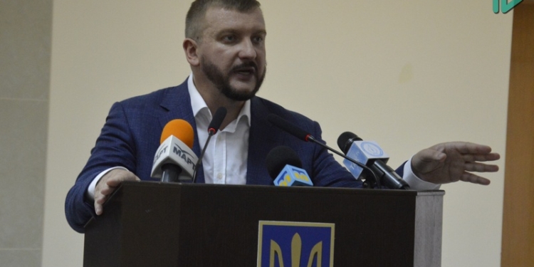 «Все на борьбу с бюрократией!»: в Николаеве министр юстиции открыл центр бесплатной правовой помощи при ОГА