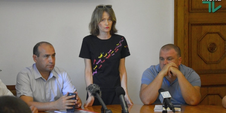 «Кастрировать нельзя оставить»: в Николаевском горсовете решали судьбу бездомных собак