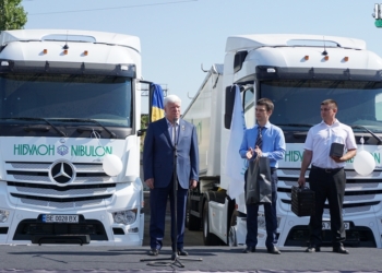 Не покупай российское. Компания «НИБУЛОН» заменила КАМАЗы на Volvo, Mercedes и Scania