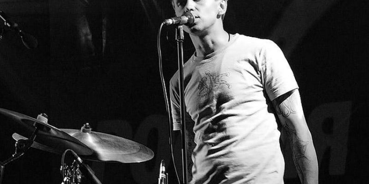 Российского музыканта Дельфина не пустили в Украину из-за посещения Крыма