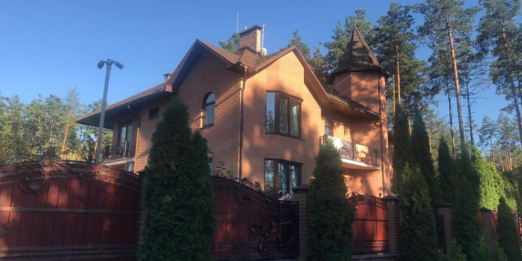 Над незадекларированым домом начальника департамента ГПУ сбили беспилотник