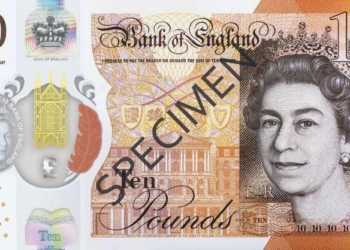 В Великобритании внедряют пластиковые банкноты номиналом в 10 фунтов