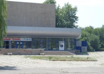 Депутаты Николаевского горсовета хотят вернуть в городскую собственность кинотеатр «Искра», который глава облсовета предложила продать