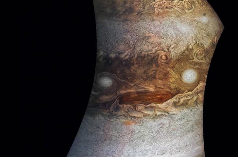 В NASA показали "лицо" Юпитера 1