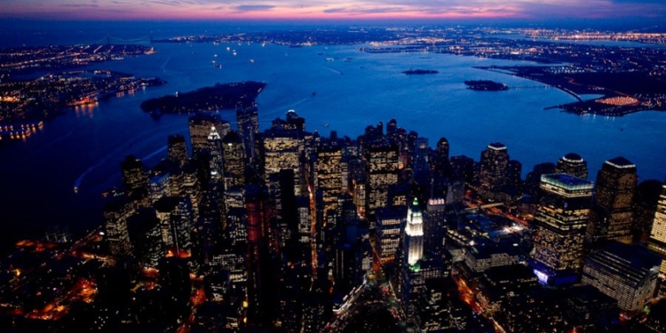 Иностранцы за год купили в США недвижимости на $153 млрд.