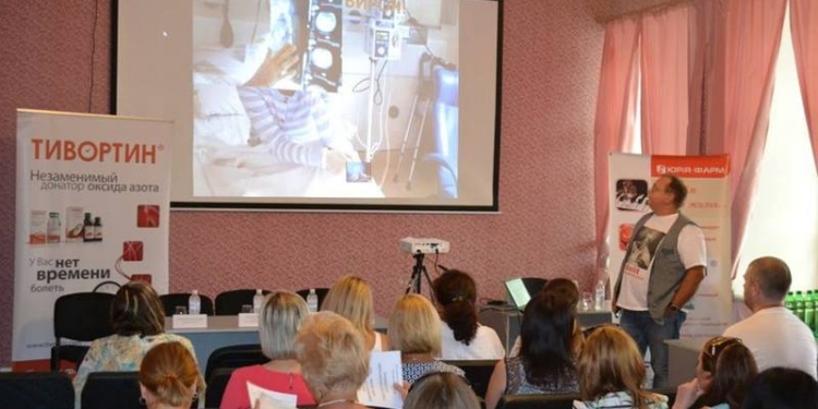 Врачу необходимо постоянное образование, – профессор и полковник медслужбы Стеблюк с коллегами провели в Николаеве “Школу практикующего врача”