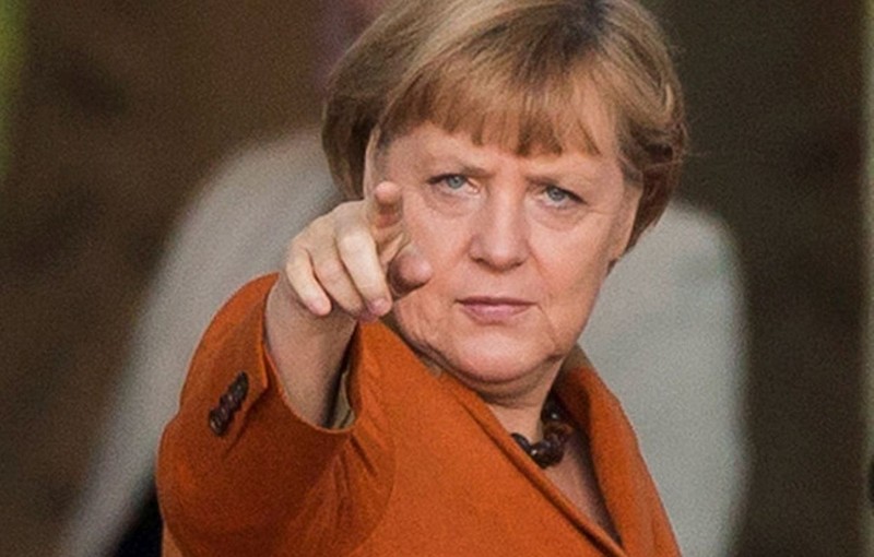 Меркель предложила помощь в решении Карабахского конфликта 1