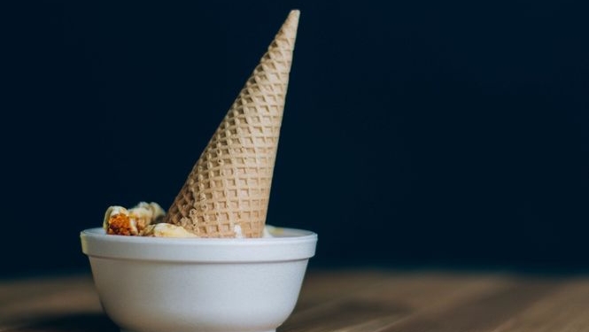 В Тбилиси появилось мороженое со вкусом вина Хванчкара и чурчхелы