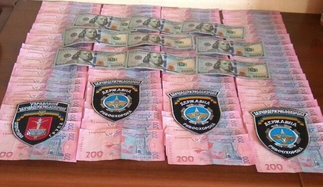 СБУ в Одесской области задержала чиновников – за преступную схему с браконьерами. Участвовали и общественники