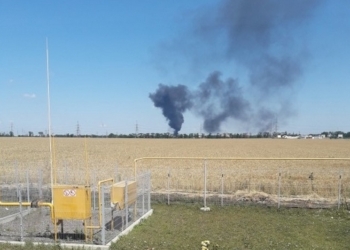 На нефтебазе под Одессой произошел пожар, есть пострадавшие