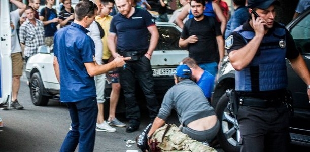 Видео перестрелки в Днепре, в которой убили АТОшников