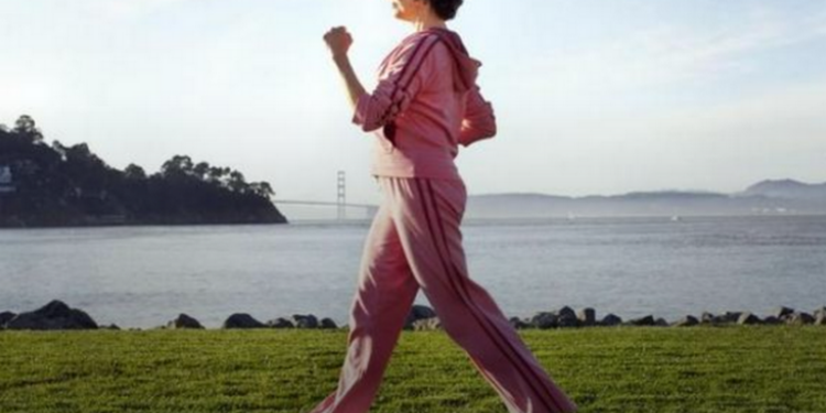 Украинцы и китайцы больше всех в мире ходят пешком, – ученые