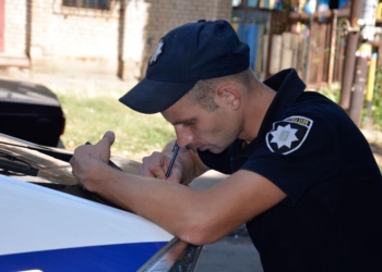 В Николаеве 21-летняя женщина выбросила тело своего новорожденного сына в мусоропровод