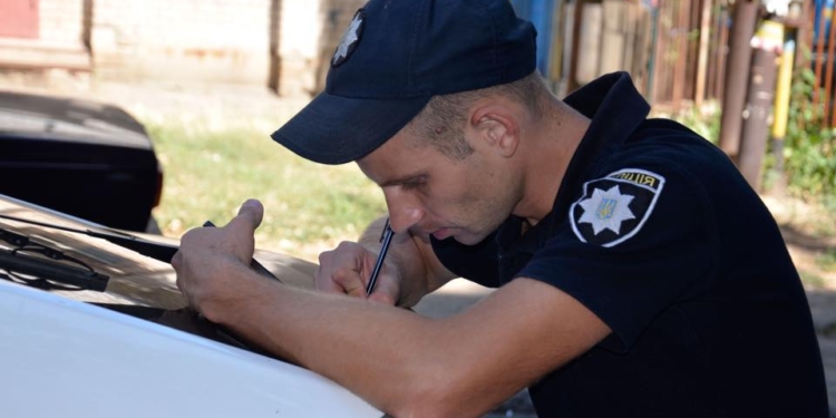 В Николаеве 21-летняя женщина выбросила тело своего новорожденного сына в мусоропровод