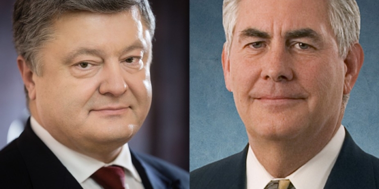 Тиллерсон пообщался с Порошенко. Но до этого общественники успели ему рассказать о коррупции