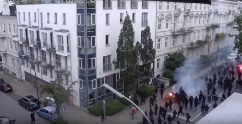 В Гамбурге неизвестные атаковали отель, в котором остановился Путин 1